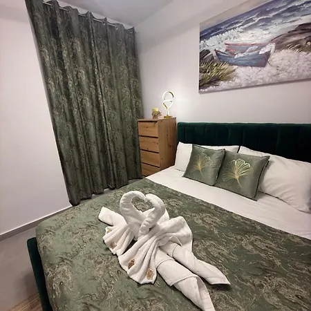 Golden Sunset Appartement Golem (Tirana)